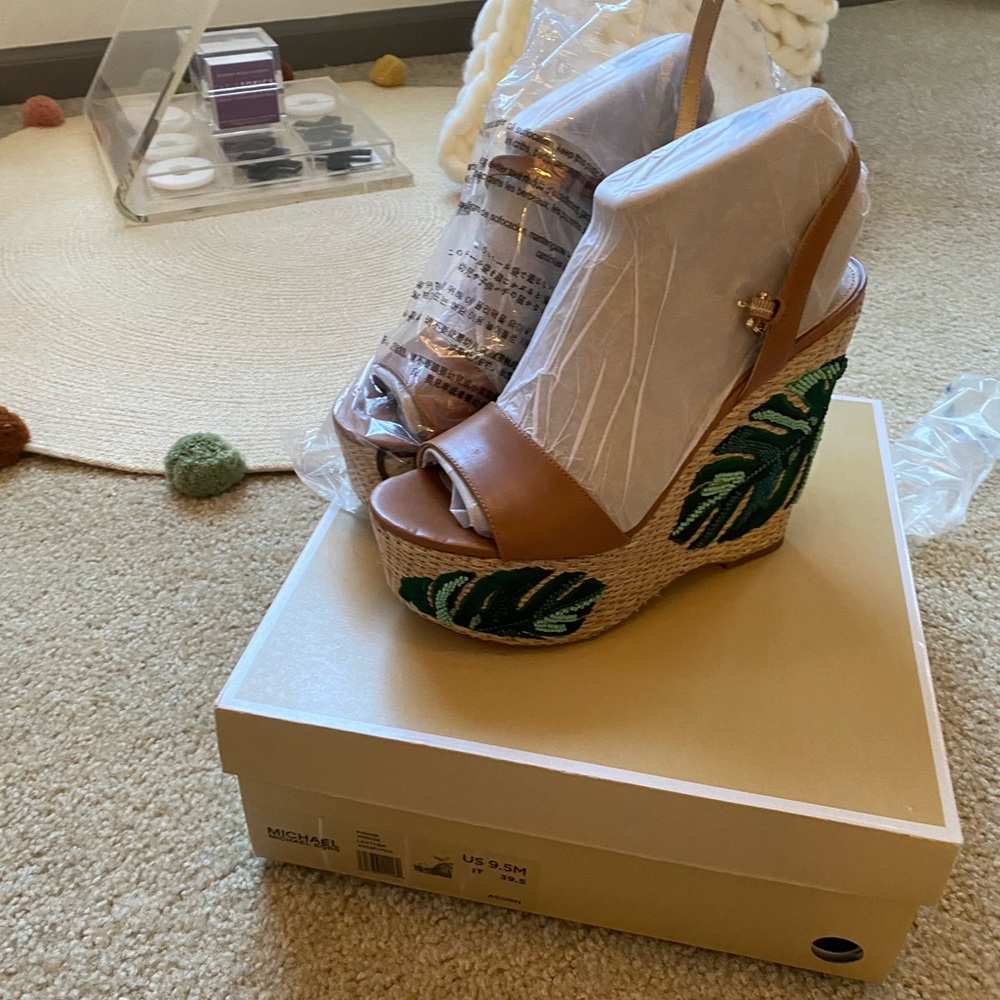 Michael kors Fisher Wedge Leather